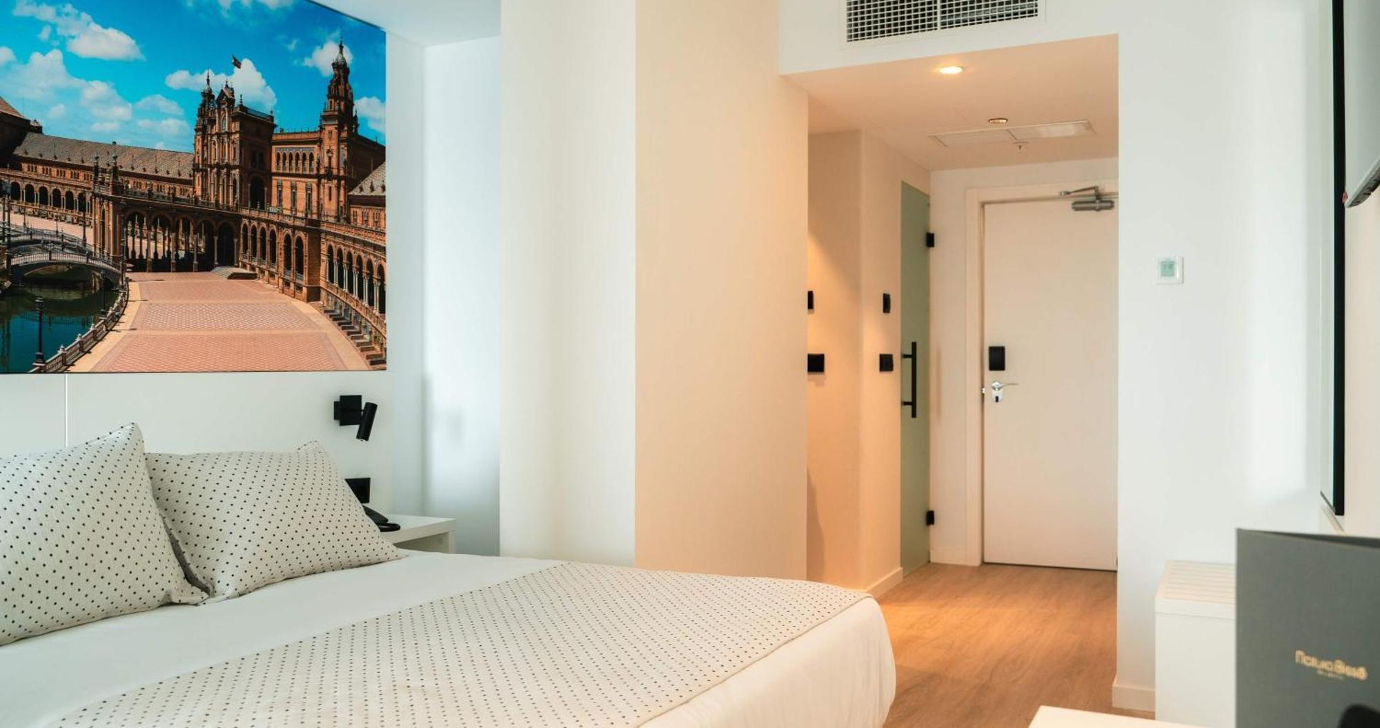 Espana Hotel 4*